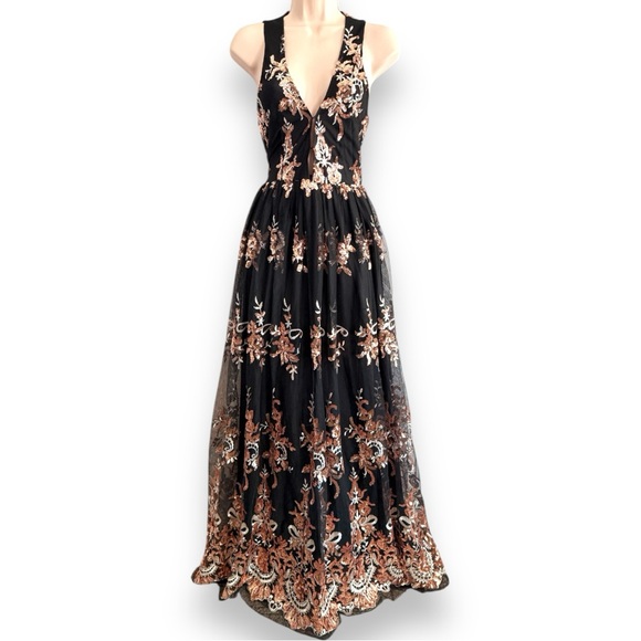 Southern Fried Chics Enchanted Nights Sequined Maxi Dress Size Medium Black - Picture 2 of 9